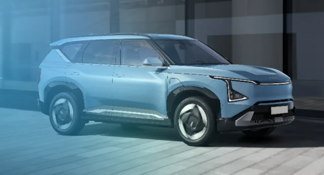 Electric Vehicle Guide: Understanding BEVs, PHEVs, and Hybrids image